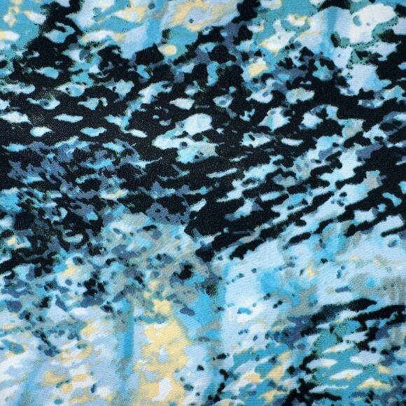 White Stag Button Up Blouse XL — Teal/Black/Yellow Snakeskin-Style Print - Picture 3 of 9